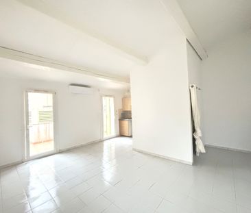 Location Appartement 3 pièces 66m² CASSIS 13260 - Photo 1