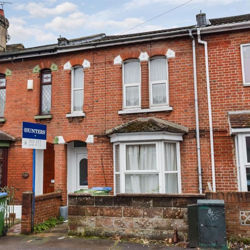 3 bedroom House To Let - Photo 1