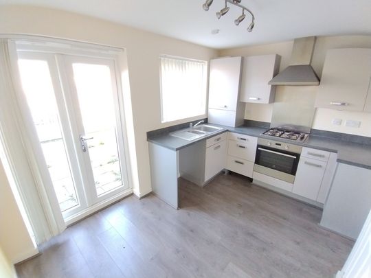 Tangmere Road, Ettingshall, Wolverhampton - Photo 1