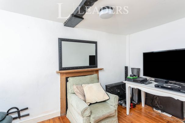1 bedroom studio to rent Well Street, Buckingham, Buckinghamshire, MK18 - Photo 1