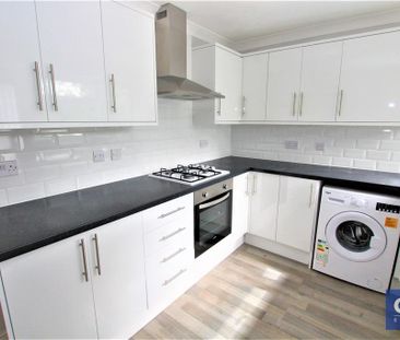 2 bedroom maisonette to rent - Photo 6