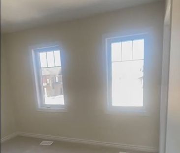 For Lease - 285 Vanilla Trail, Thorold, Ontario - Photo 6