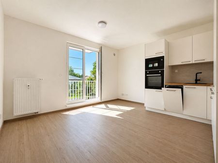 Pronájem bytu 2+kk 39 m² - Фото 2