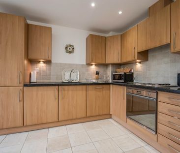 9 St Johns Place, BELFAST, BT7 3HA - Photo 3