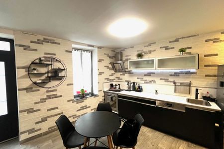 Maison de ville meublée quartier arènes 2 chambres et terrasse - Photo 4