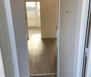 Moderne 3 Zimmer Wohnung in Rosdorf - Photo 2