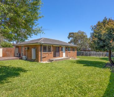 Charming brick house - Photo 4