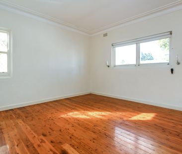 Single Level Home In Beachside Location - Photo 1