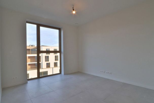 2 slpk BEN-appartement met terras en autostplts in Beveren! - Photo 1
