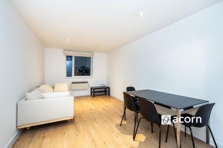 2 bedroom flat to rent - Photo 3