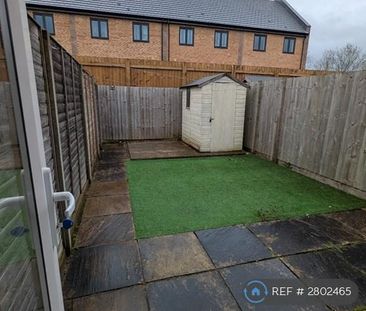 2 bedroom terraced house to rent - Photo 3