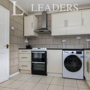 2 bedroom house to rent Hindhead Road, Birmingham, B14 - Photo 2