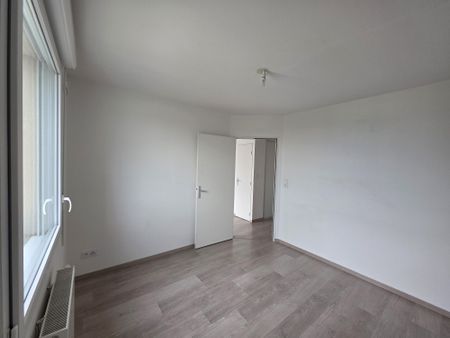 Location Appartement 2 pièces 49m² CLERMONT FERRAND 63000 - Photo 3