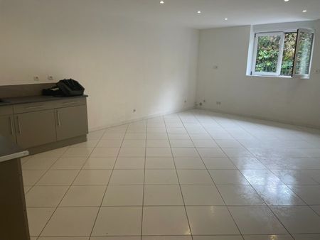 Appartement 2 pièces à Toul - Photo 2