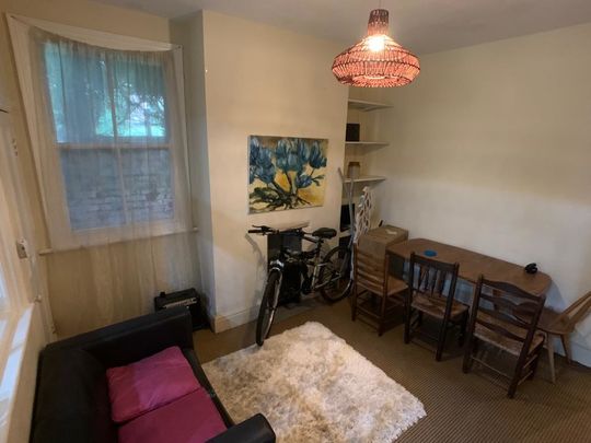 Lockwood Street, The Groves - P1950 - Photo 1