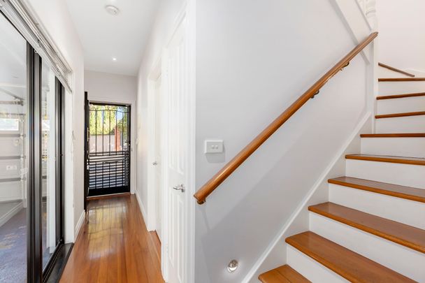 39 Goodwood, Richmond. - Photo 1