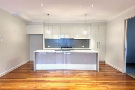 Unit 2/11 Barrina Street, - Photo 4