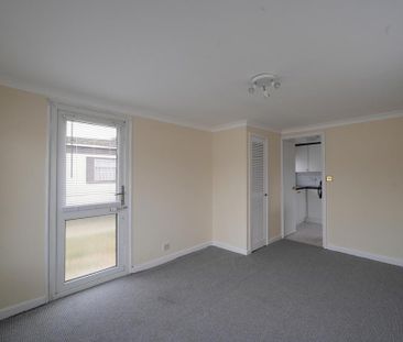 1 bedroom detached house to rent - Photo 5