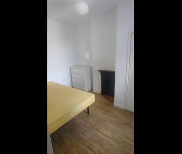 Room in a Shared House, Moravian Road, BS15 - Photo 5
