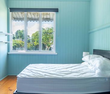 Spacious 5-Bedroom Fully Furnished Student Accommodation – Prime Fa... - Photo 5