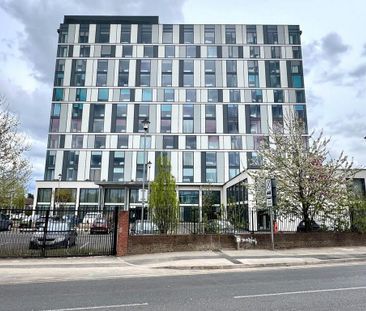 1 bedroom in a flat share to rent - Photo 5