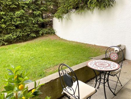 Location à l'année joli studio rénové: centre de Crans-Montana - Photo 3