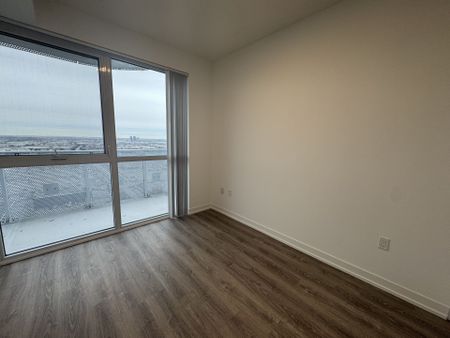For Lease - 8 Interchange Way Unit# 2505, Vaughan, Ontario - Photo 4