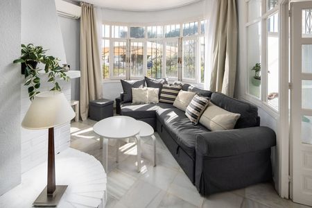 Calle Mar de Calahonda - Photo 2