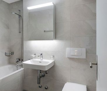 First-time rental – With a large sunny balcony - Photo 5