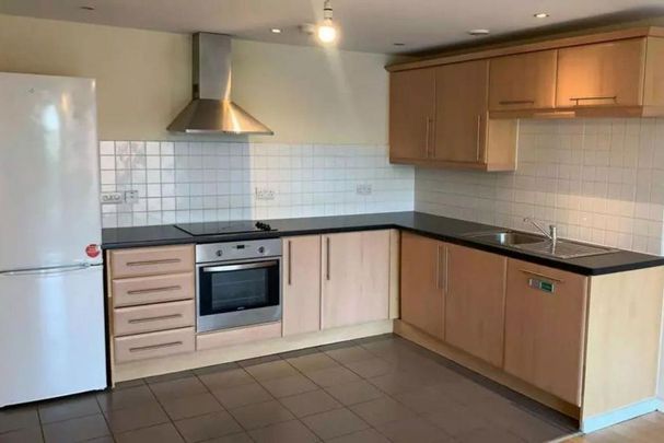 2 bedroom flat to rent - Photo 1