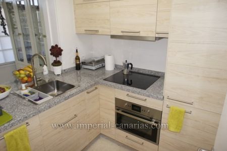 Exclusivo apartamento completamente amueblado en zona de Jardín Botánico! - Photo 3