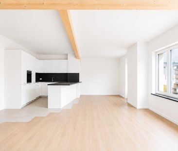 Unique, newly renovated 4.5-room maisonette apartment - Photo 6