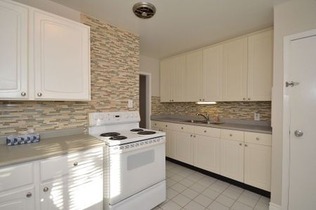 For Lease - 158 Cherrywood Drive Unit# UPPER, Newmarket, Ontario - Photo 5