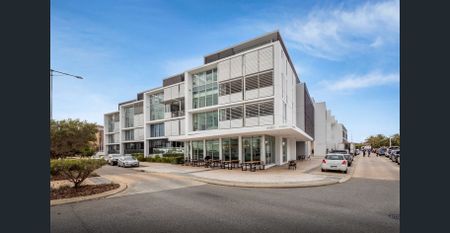SPECTACULAR APARTMENT AT LEIGHTON BEACH.. - Photo 3