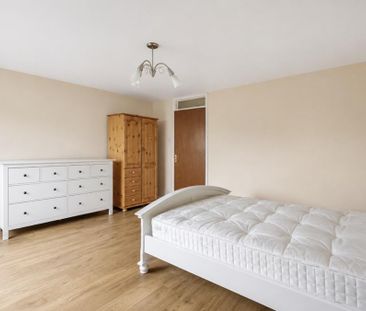 5 bedroom semi-detached house to rent - Photo 4