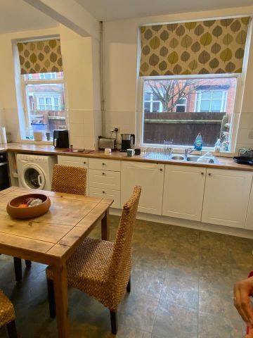Room in a Shared House, Sykefield Avenue, LE3 - Photo 3