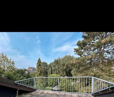 Helle, ruhige 2-Zimmer Wohnung mit Balkon und Blick ins Grüne - Foto 1