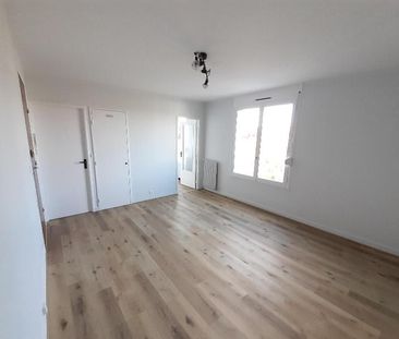 Location appartement 1 pièce 26.3 m2 à Saint-Cyr-sur-Loire - Photo 1