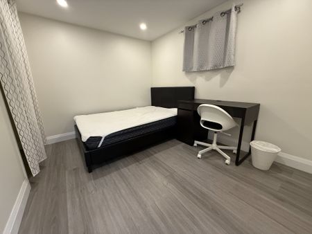 For Lease - 92 Loganberry Crescent Unit# Bsmt, Toronto, Ontario - Photo 4