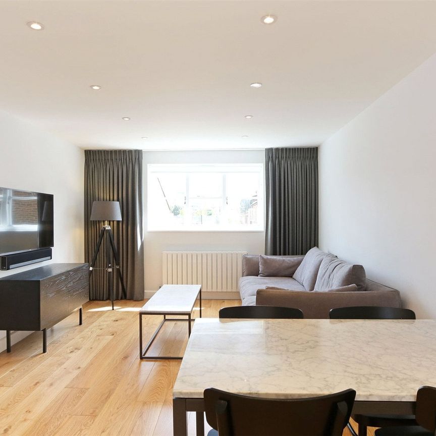 Maynard Close, Parsons Green, London, SW6 flat to rent - Photo 1