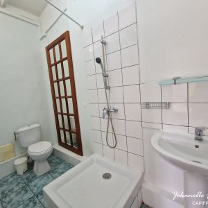 Dpt Guadeloupe (971), à louer LES ABYMES appartement T1 - Photo 2