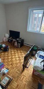 !|! LOGEMENT 4 1/2 À LOUER 1 475$ !!! LIBRE LE 1ER JANVIER 2026 - Photo 4