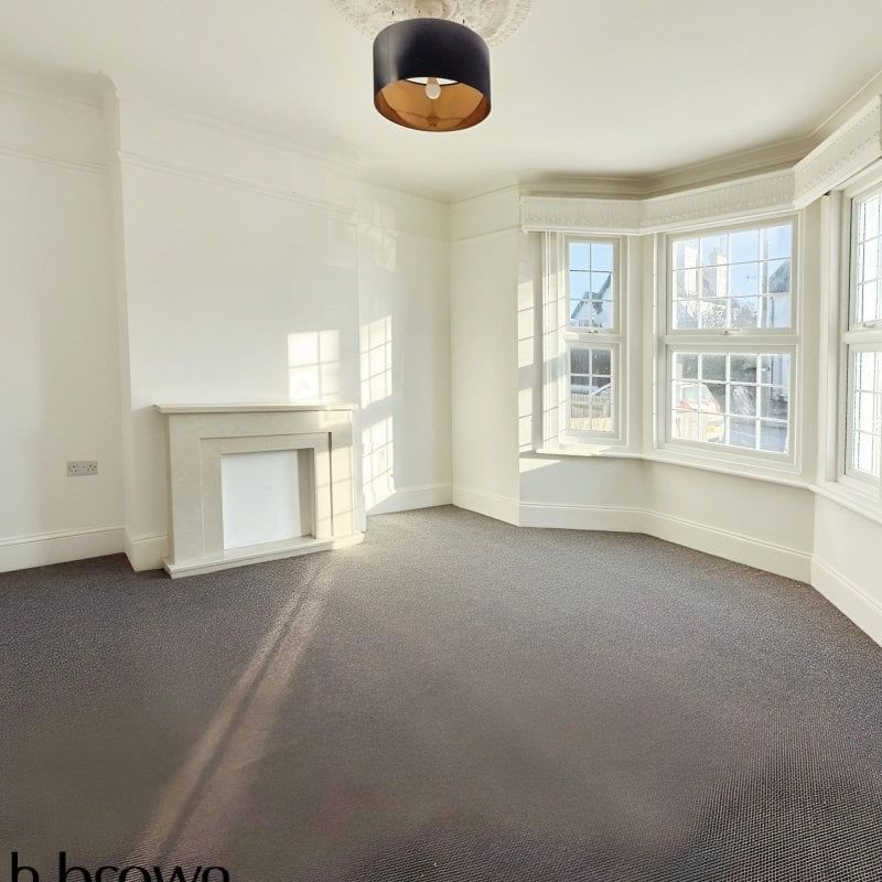 Rosemary Road West - Photo 1