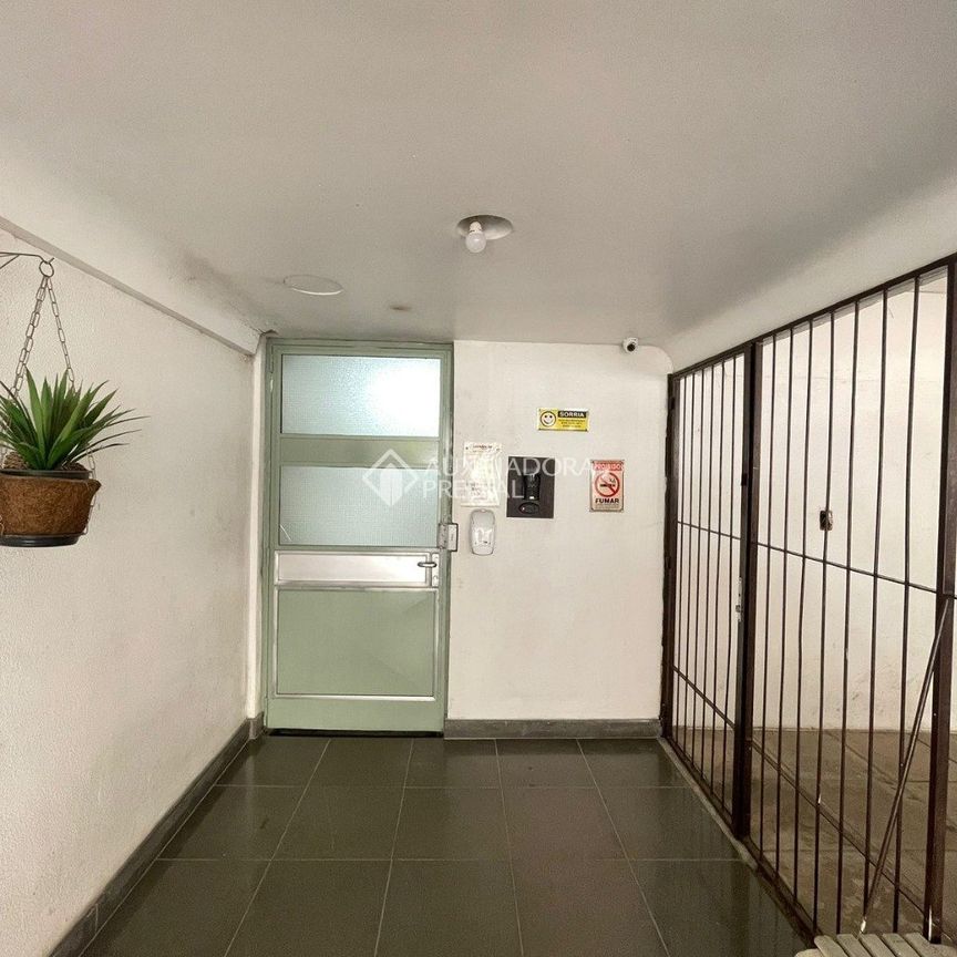 Apartamento JK com 1 quarto e 30m² para alugar em Santana, Porto Alegre. - Foto 1