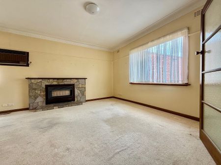 83 Beverley Street, Doncaster East - Photo 3