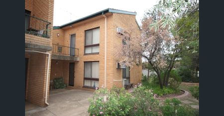 8/9 Henschke Avenue - Photo 4