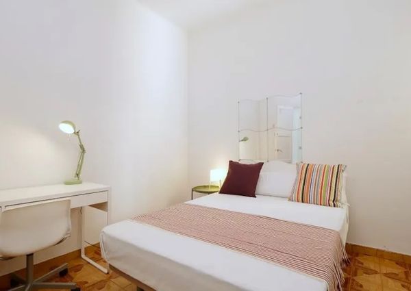 Carrer de Santa Àgata, Barcelona, Catalonia 08012