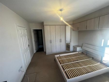 4 bedroom house to rent - Photo 5