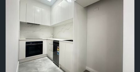 Brand New Two Bedroom Granny Flat - Low Maintenance - Photo 2