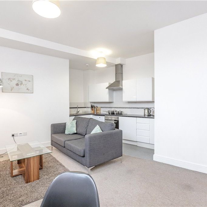 Warple Way, Acton, W3 0BD - Photo 1